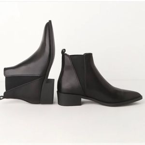Steve Madden Jerry Chelsea Boot